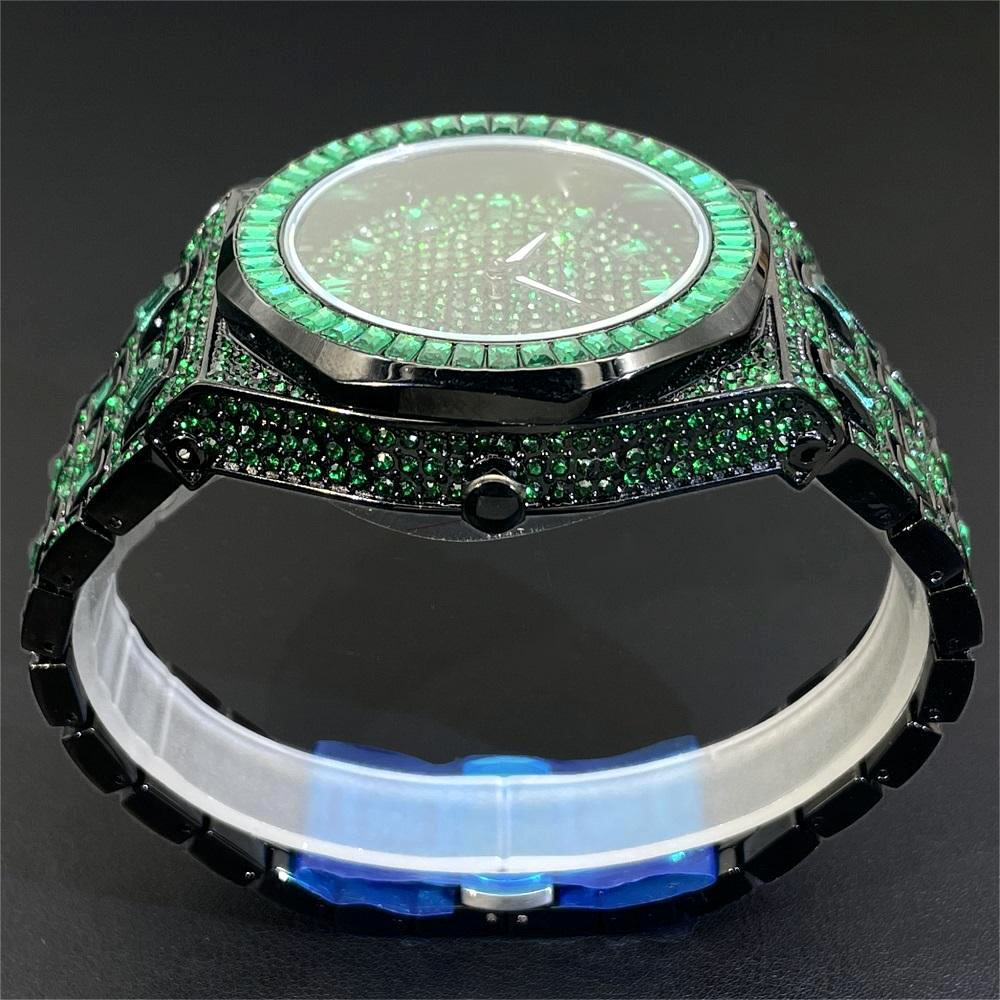 Montre-bracelet en diamant ver - Luxury Watch Iceberg avis et prix
